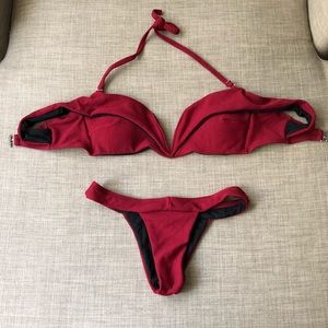 Off the shoulder cheeky bathing suit